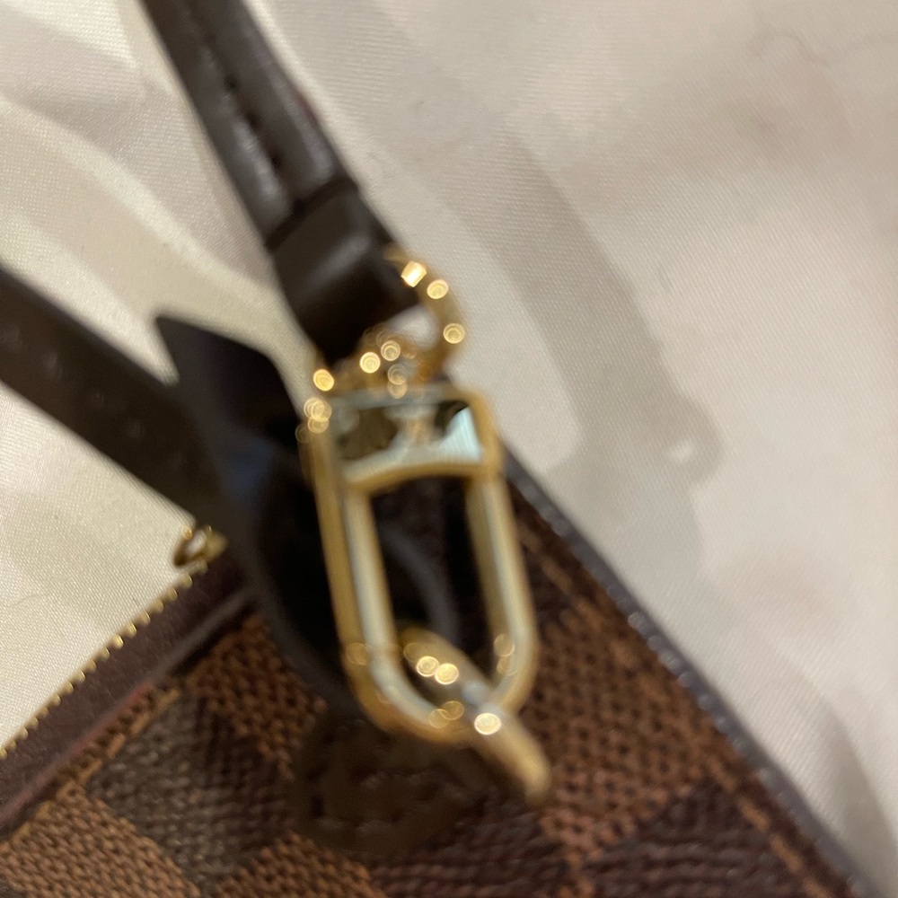 Louis Vuitton Checkered Clutch - Picture 6 of 8